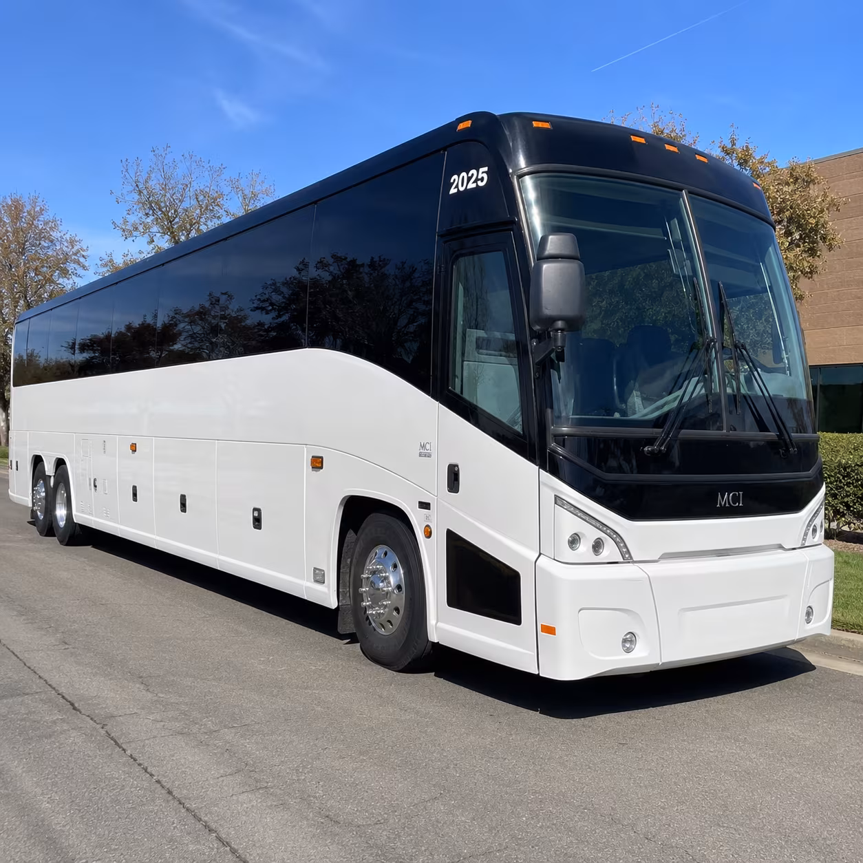 get instant concert bus pricing for lees summit groups in under 30 seconds