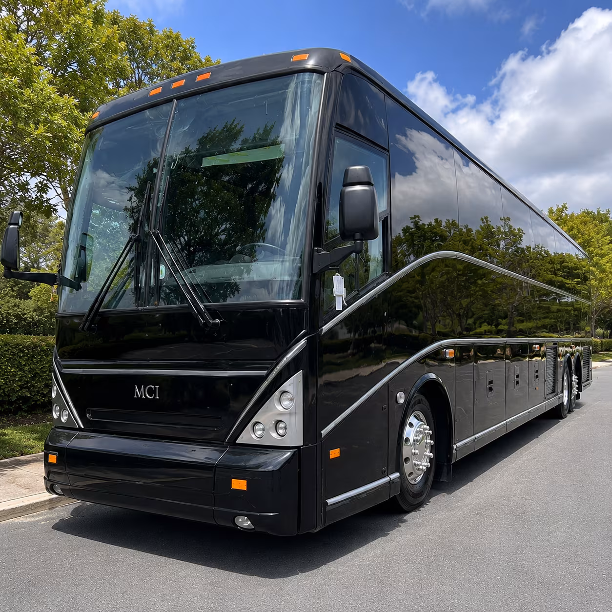 wherever your group is headed airport transfers to mci are easy with leessummitcharterbusservices com